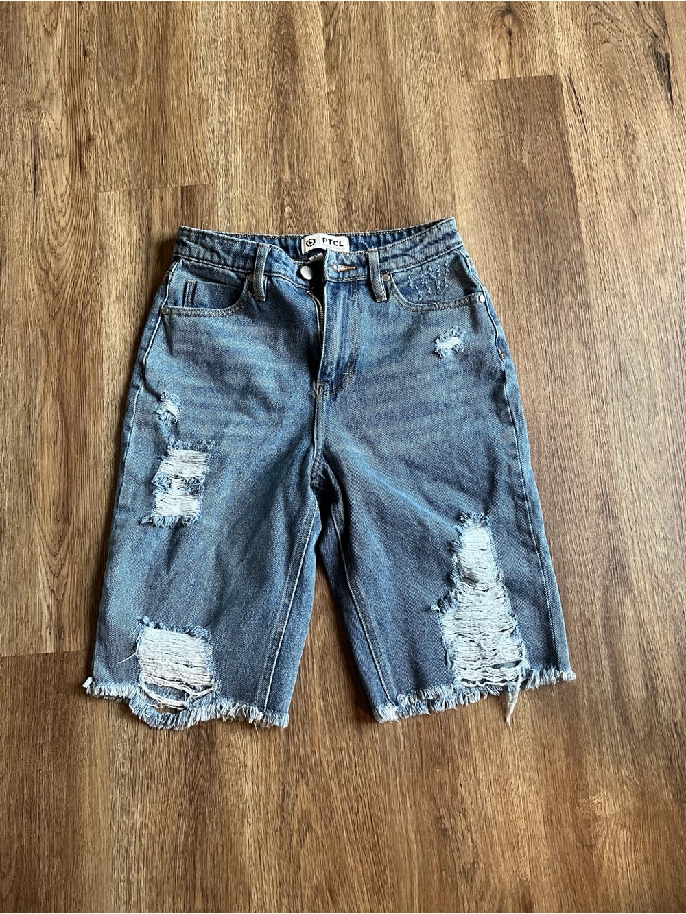 NWOT Women's PTCL distressed denim Bermuda shorts